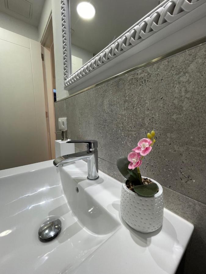 B-Rent Digital Apartment Zen Wifi Free Corralejo Buitenkant foto